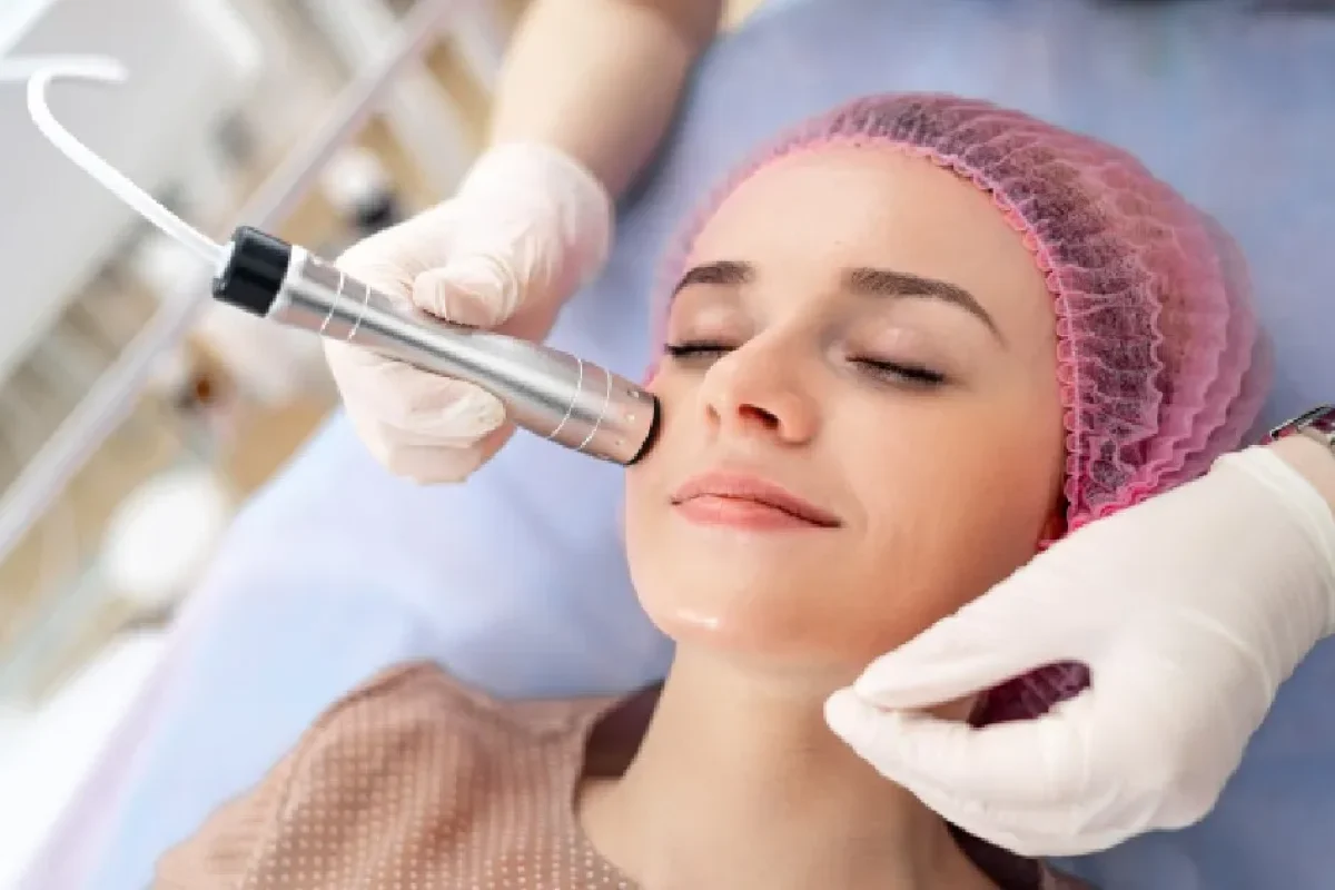 Women receiving Microdermabrasion in Warren, OH